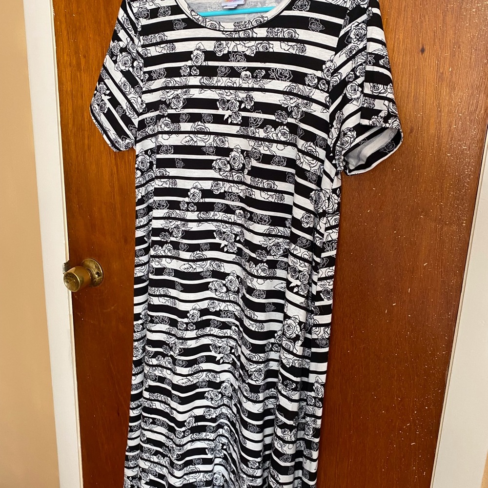 LulaRoe Carly